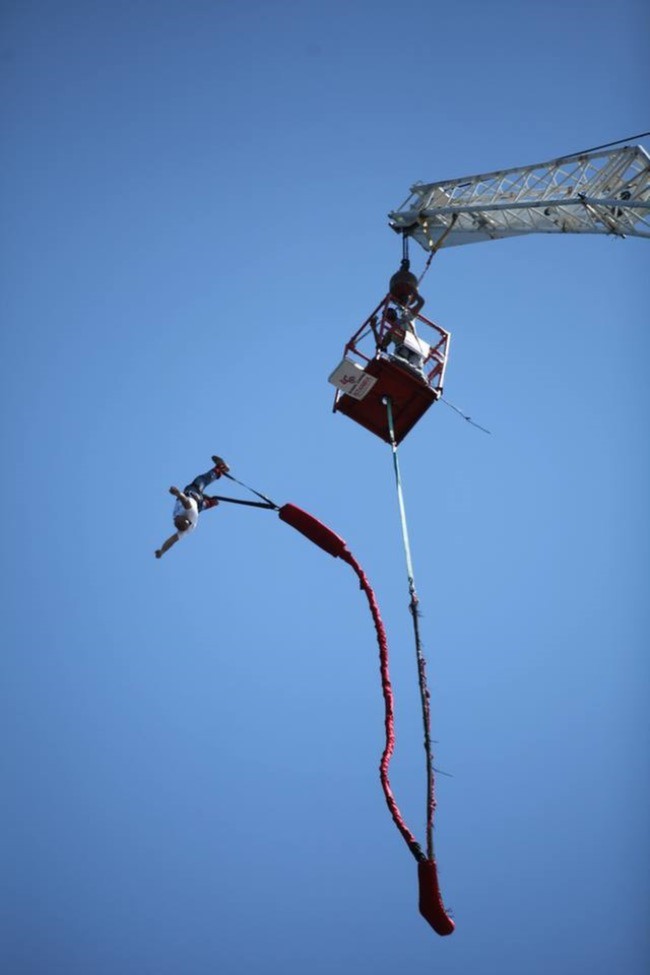 izmir kordon bungee jumping